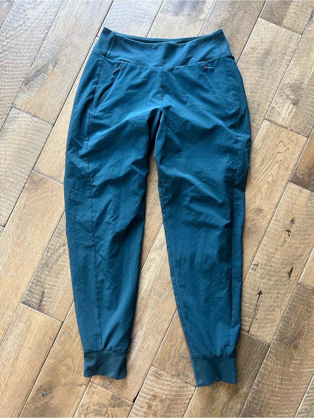 Athleta Lined Soho Jogger in Teal Green